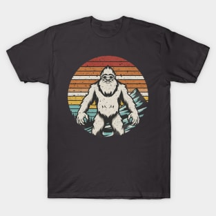 Retro vintage yeti T-Shirt